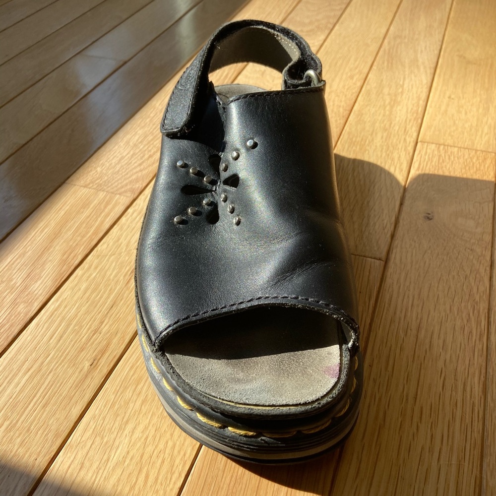 black dr martens sandal/clog